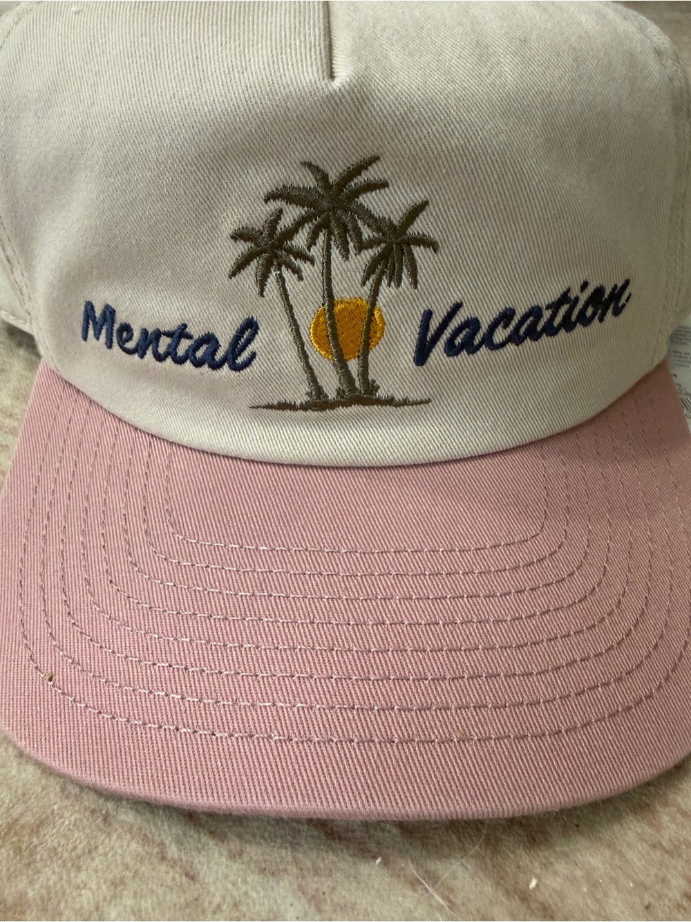 Katin Mental Vacation Hat (NWT)